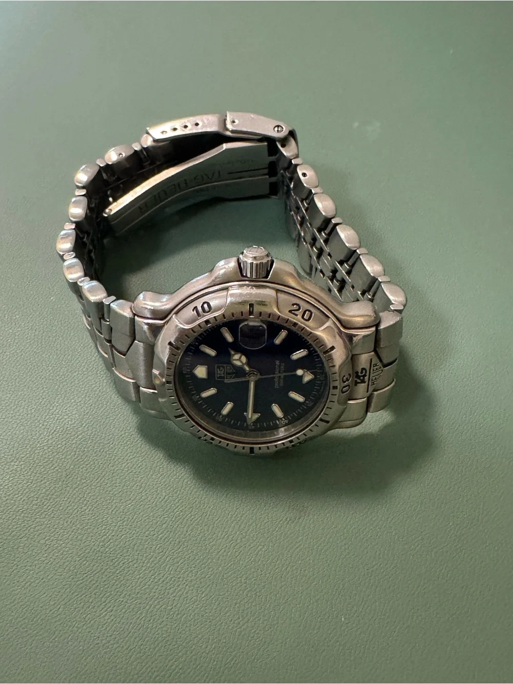 Tag Heuer Stainless Steel Men's Watch - Black Dial
